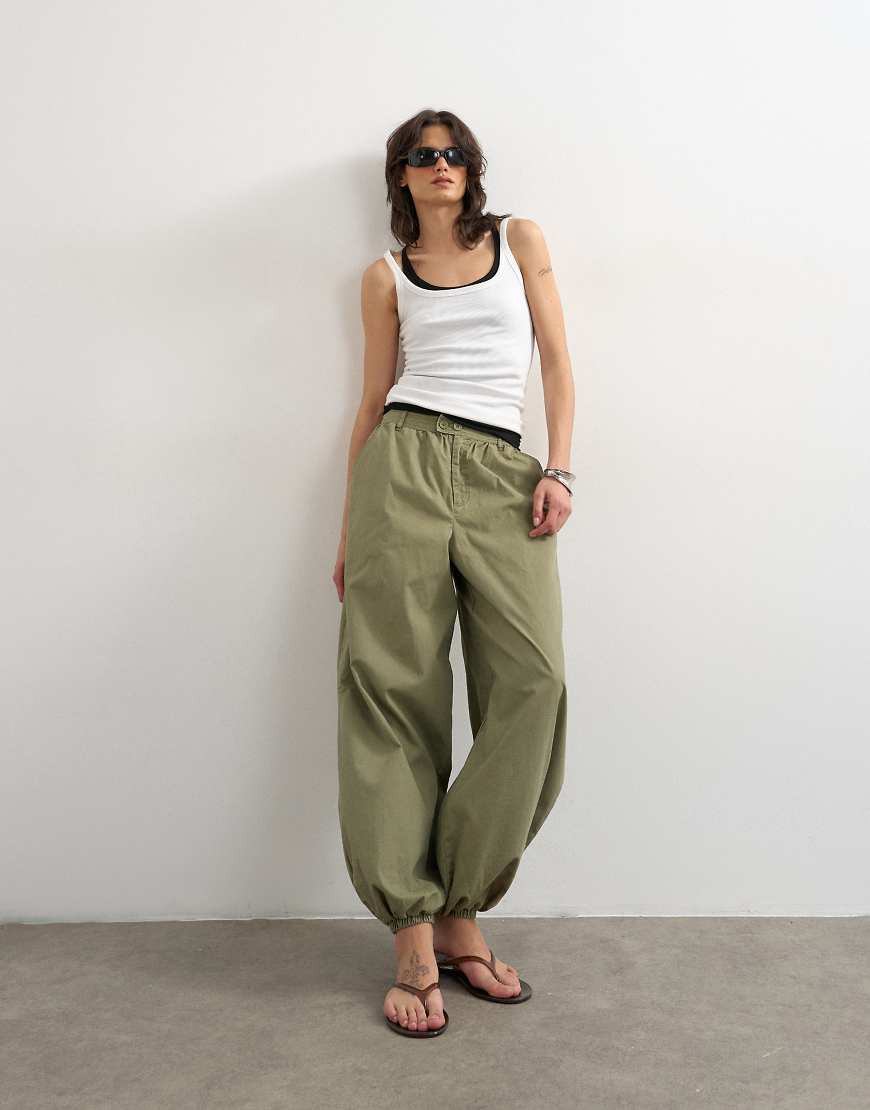 Topshop balloon ripstop cargo pants in khaki-Green | ASOS (Global)