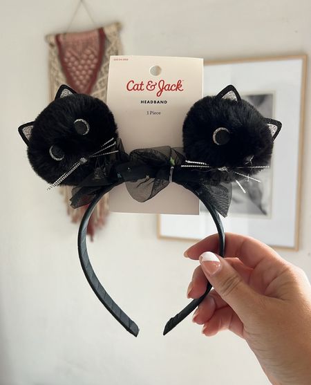Grab now for a boo basket! Rea is black cat obsessed!

#LTKSeasonal
