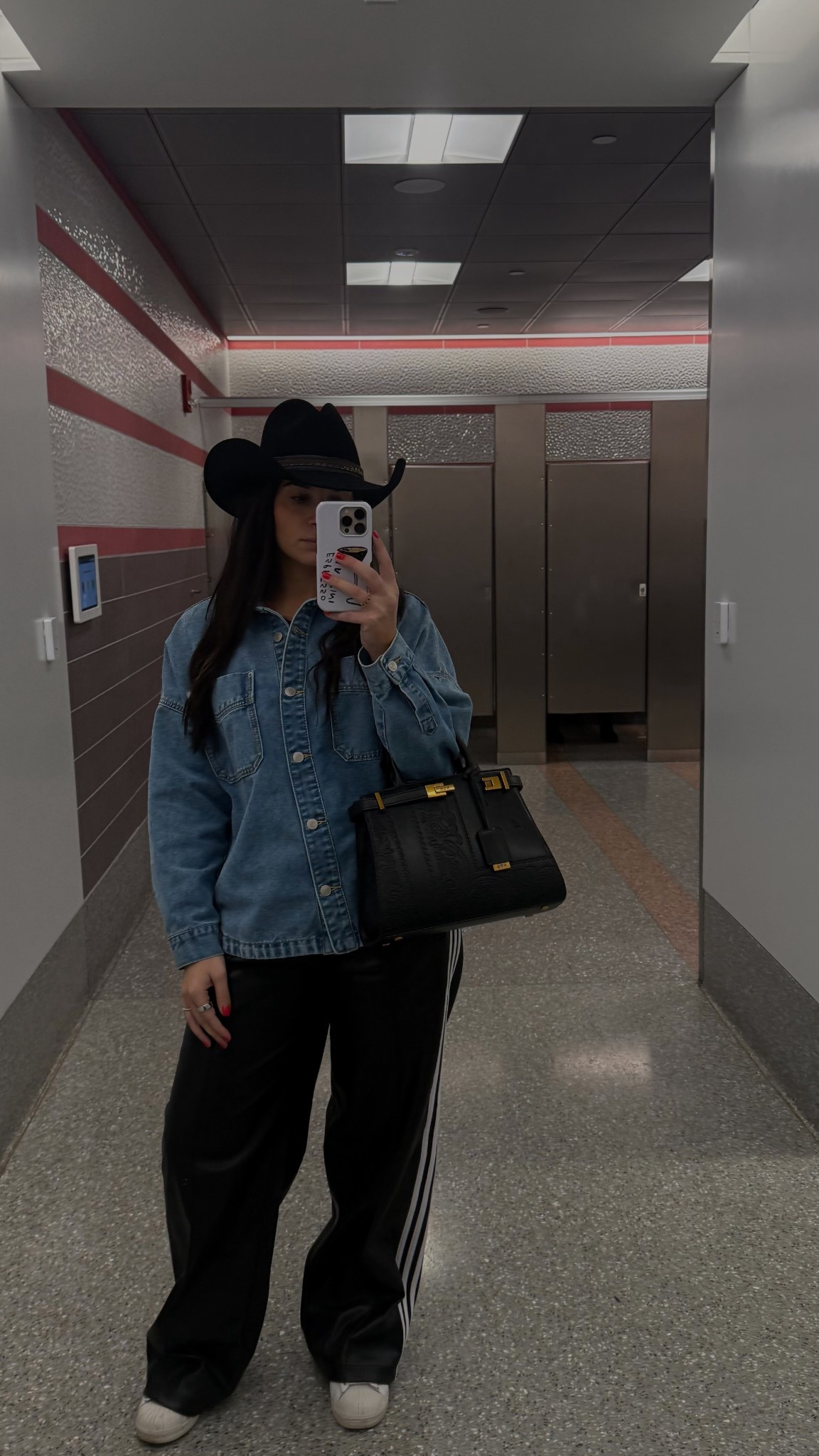 Travel outfit ✈️ 

#LTKTravel #LTKgrwm #LTKootd