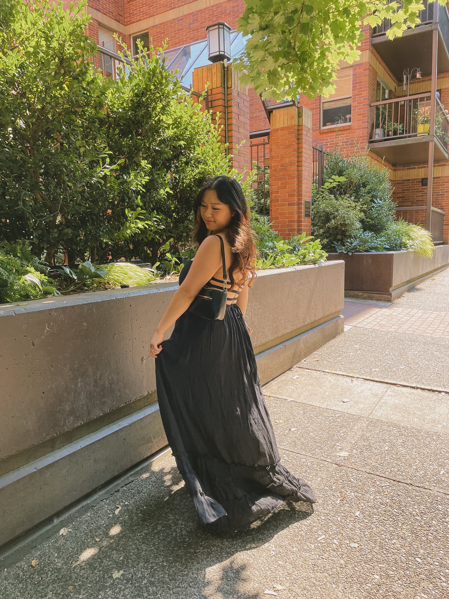 •Dress from PinkBlush (size L) (Code: ALICIAMMOUA25)
•Bag from Amazon

Dress is available in regular and maternity fit (I’m wearing the maternity fit)

#LTKMidsize #LTKStyleTip #LTKBump
