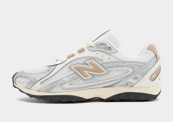New Balance 204L Women's | JD Sports (UK)