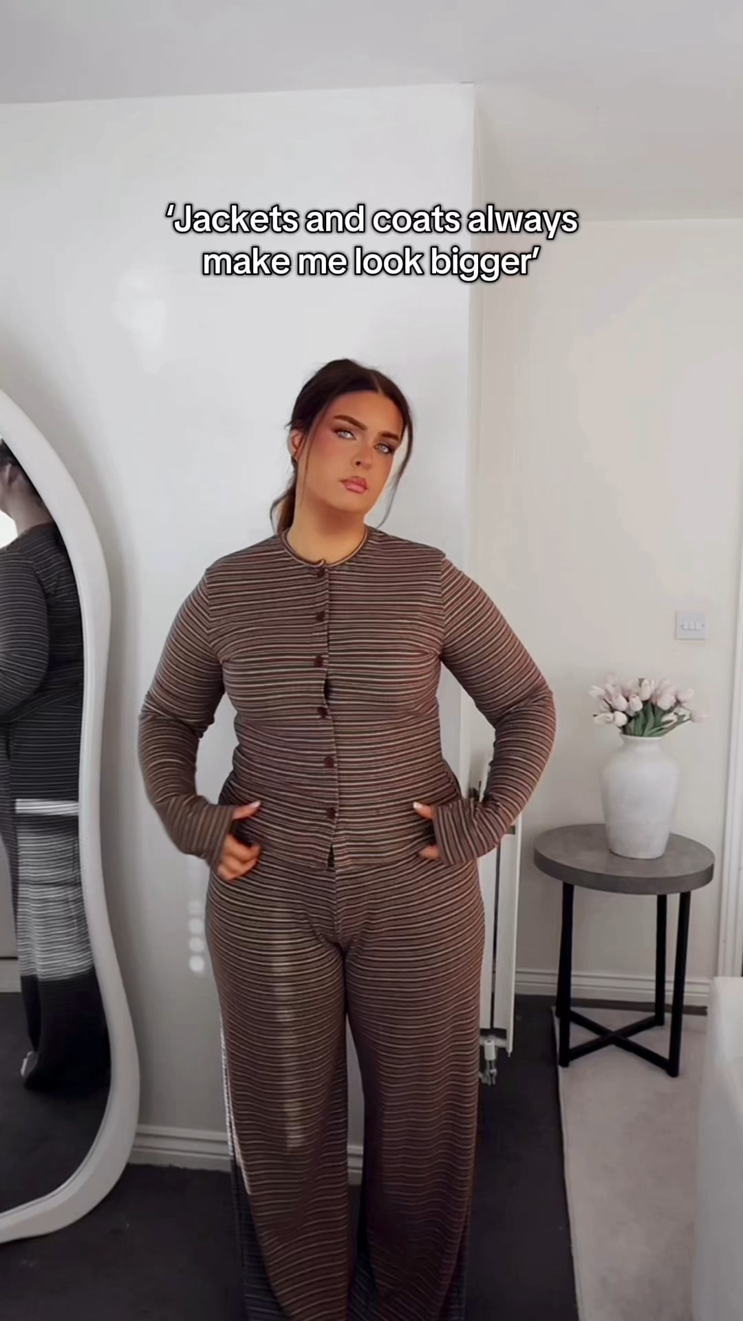 Tie waist jackets 🙌🏼 plus it’s brown suede 🤎 #midsizefashion #size14 #size16 #bodypositivity 