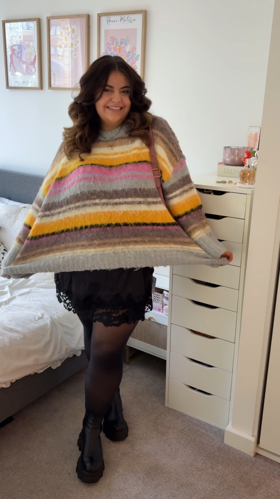 Stripe jumper and black lace min skirt combo 👌

Stripe jumper, iets France jumper, fluffy jumper, autumn outfit, winter outfit 

#LTKautumn #LTKuk #LTKmidsize
