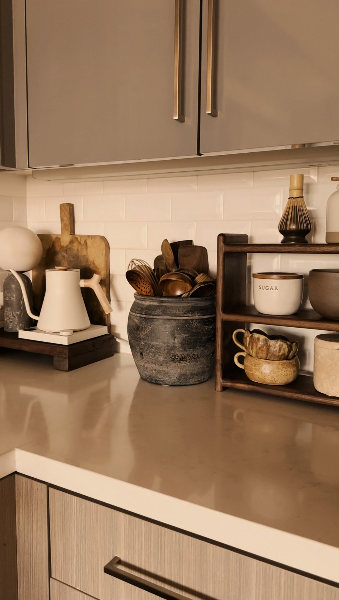 Kitchen countertop styling ✨

#kitchenstyling #kitchenstyle #organicmodern #curated #kitchendetails #japandi

#LTKSaleAlert #LTKStyleTip #LTKHome