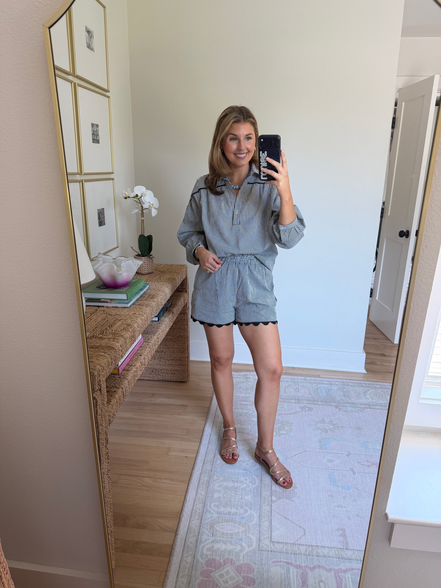 Matching set for summer! Wearing a S