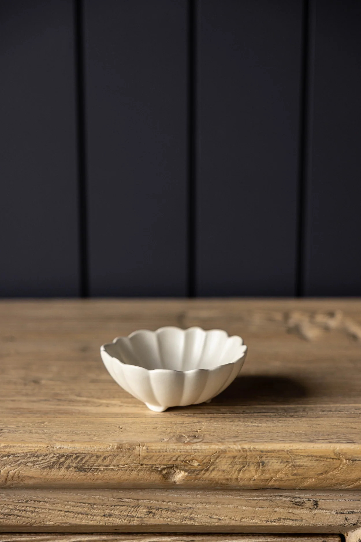 Scallop Footed Bowl | By Luxe B Co | luxe bCO