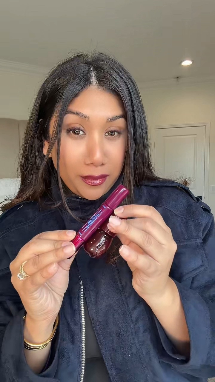 Hot take: most lip products are trash after 1 hour. This one? Doesn’t move, doesn’t smudge, and makes your lips look JUICY all day 👀

#LTKBeauty #LTKSaleAlert