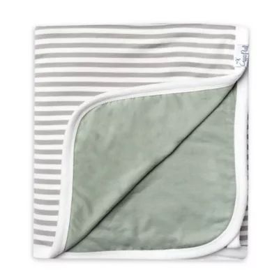 Copper Pearl Reversible 3-Layer Quilt in Everest | Bed Bath & Beyond