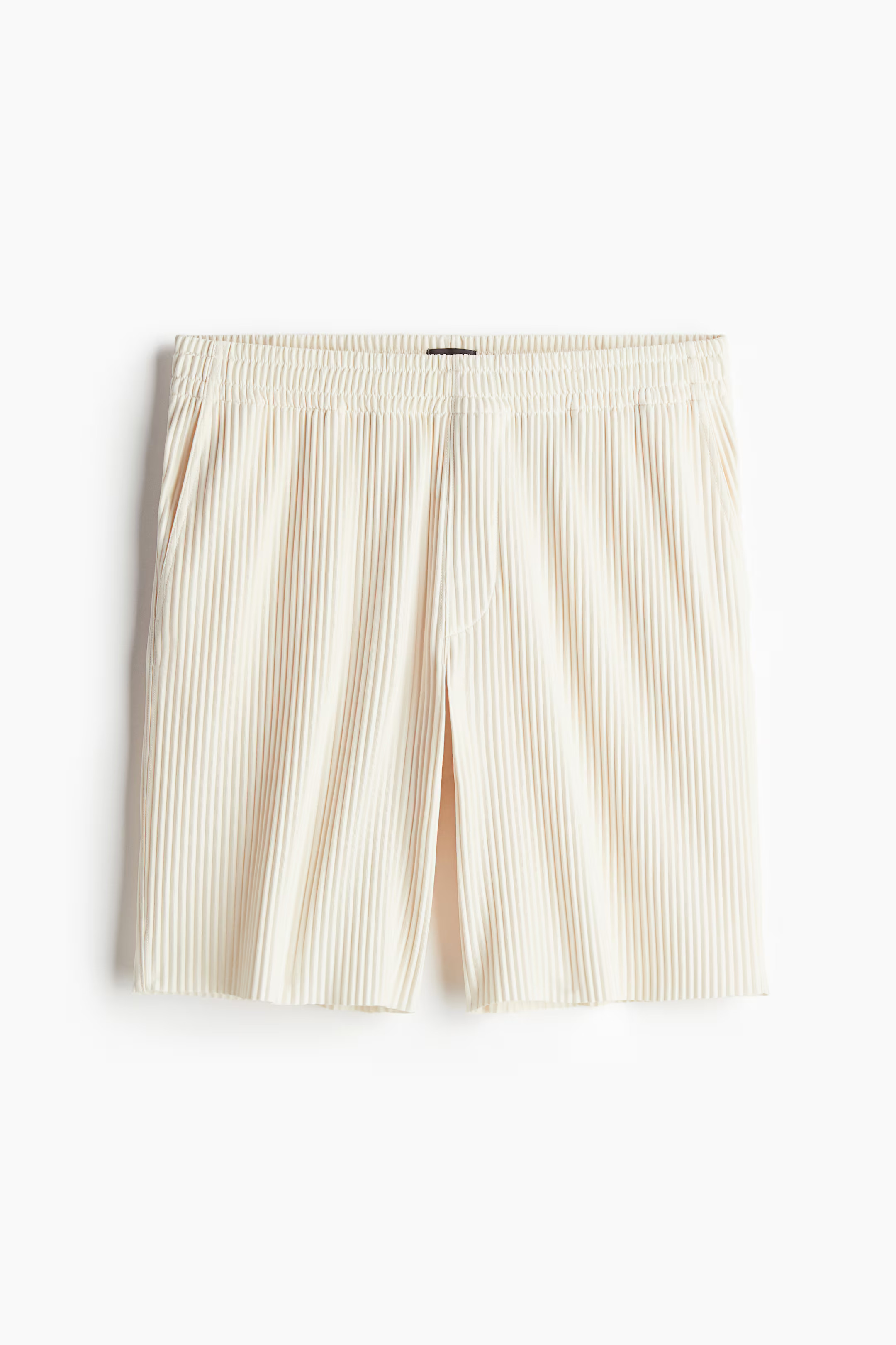 Regular Fit Pleated shorts - Light beige - Men | H&M GB | H&M (UK, MY, IN, SG, PH, TW, HK)