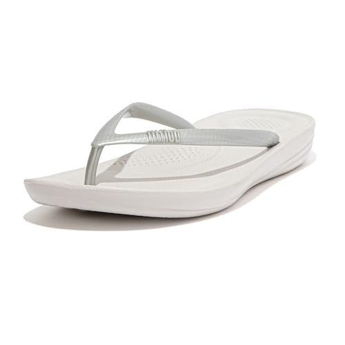 FitFlop Womens iQushion Rubber Flip-Flops with Contoured Footbed for Walking, Lightweight Ergonomic Flip Flop Sandals with Arch Support and Foot Impact Pillows, Silver, 10 US Women | Amazon (US)