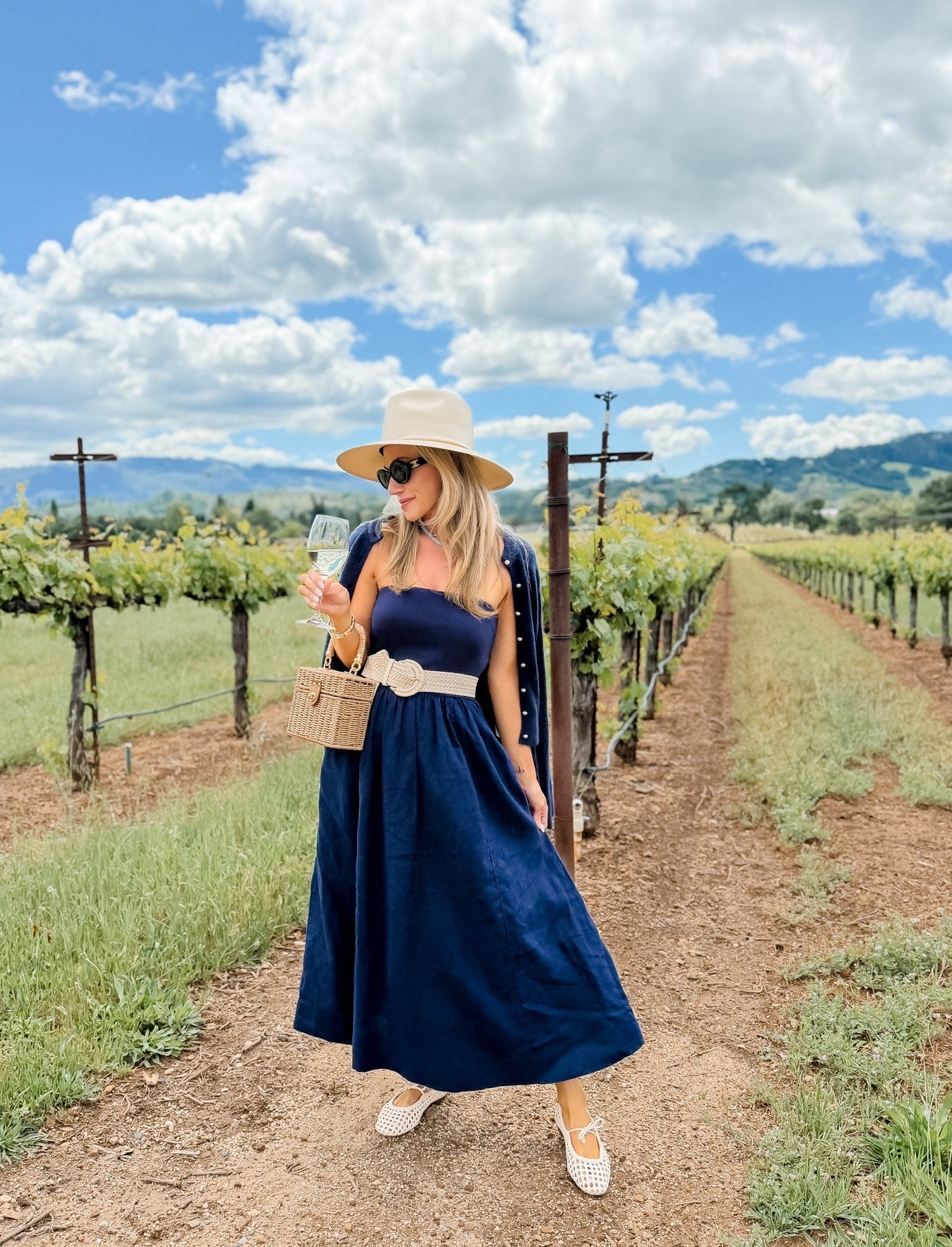 my outfit from last night! you would never believe this dress is from Amazon! it is such high quality and looks so luxe! 🙌🏼

#LTKSeasonal #LTKootd #LTKPetite