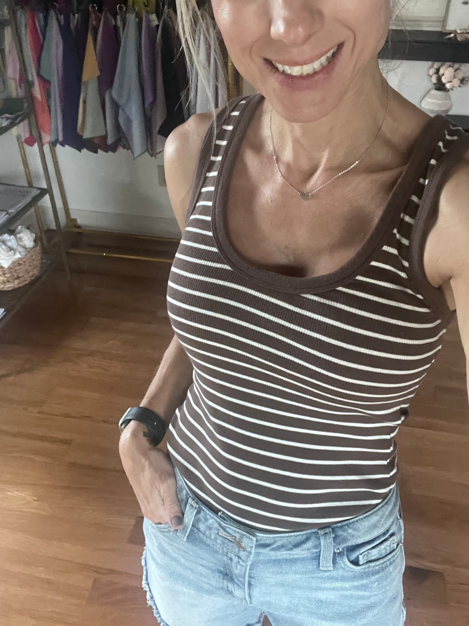 Summer brown tank top 
Only sale less than $7 

Rose brown 
Summer color palette 
Cool brown 
True summer 

#LTKOver40 #LTKFindsUnder50 #LTKSaleAlert