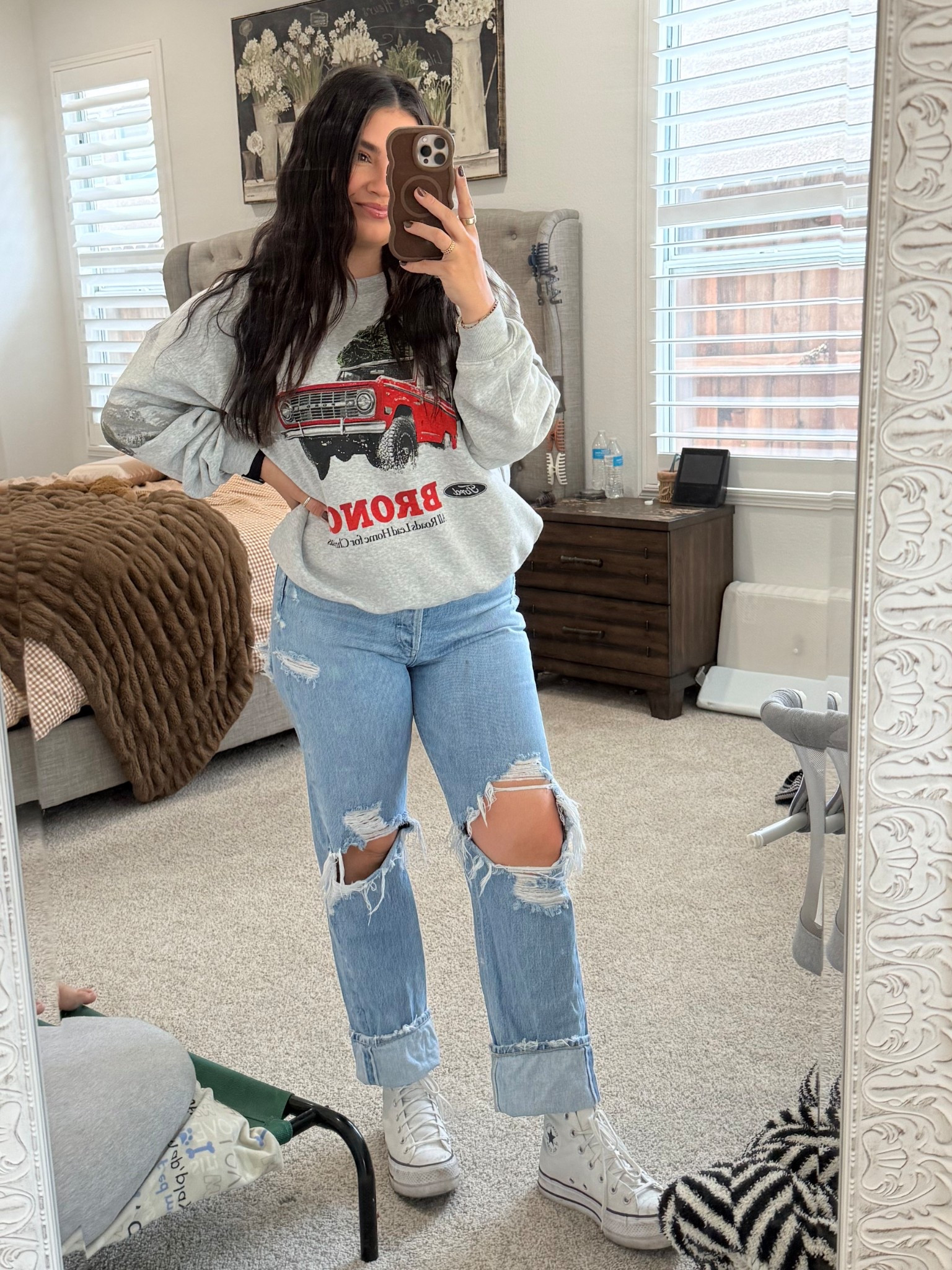 the comfiest sweatshirt!!!

jeans are Agolde but from a few years ago so i can’t link them!

wearing size M in the sweatshirt

#LTKootd #LTKgrwm #LTKGiftGuide