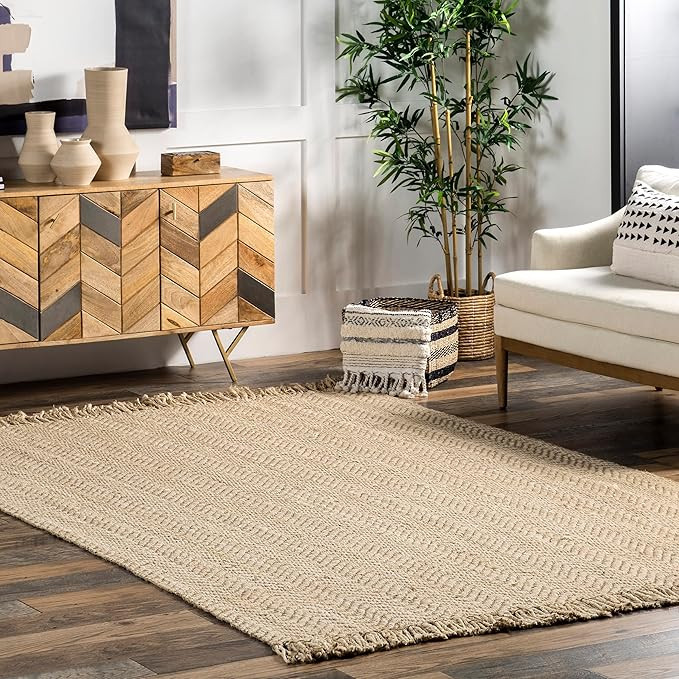 nuLOOM Don Chevron Jute Tasseled Accent Rug, 3' x 5', Off-white, Rectangular, 0.35" Thick | Amazon (US)