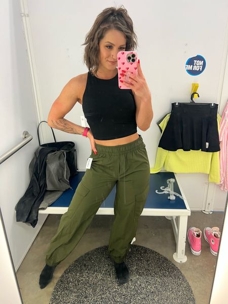 Feeling like Kim possible in this outfit and I’m loving it. These joggers come in multiple colors. This sports bra has removable pads. Wearing a medium in the top and small in the pants. 

#LTKfitness #LTKsalealert #LTKfindsunder50