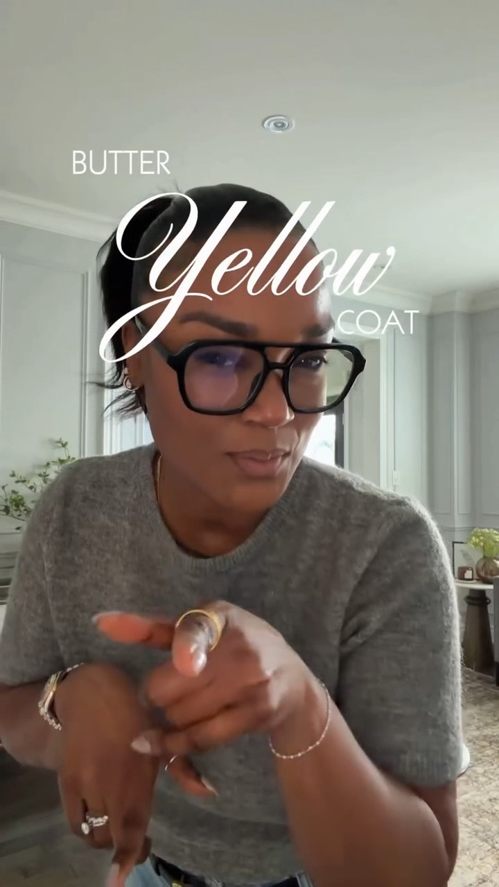 POV: You found the H&M coat of the season. This butter yellow shade is everything! I have a feeling this one is going to sell out fast. It’s the perfect oversized fit for that “quiet luxury” look without the price tag.

Run, don’t walk! 

Say ‘YELLOW’ and I’ll send the details your way.

#HMhaul #unboxing #butteryellow 

Winter Fashion 2026, HMxMe, affordable luxury, spring 2026 fashion, capsule wardrobe, viral coat, styling tips, outfit ideas
