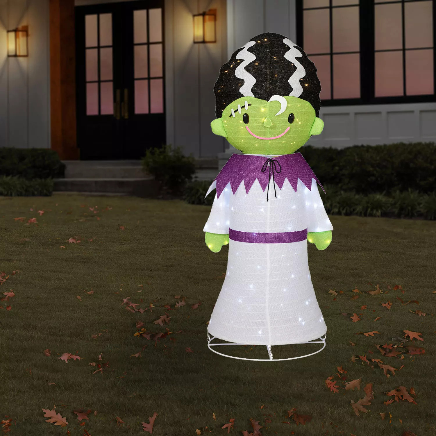 Member’s Mark 5' Pre-Lit Animated Frankie’s Bride | Sam's Club