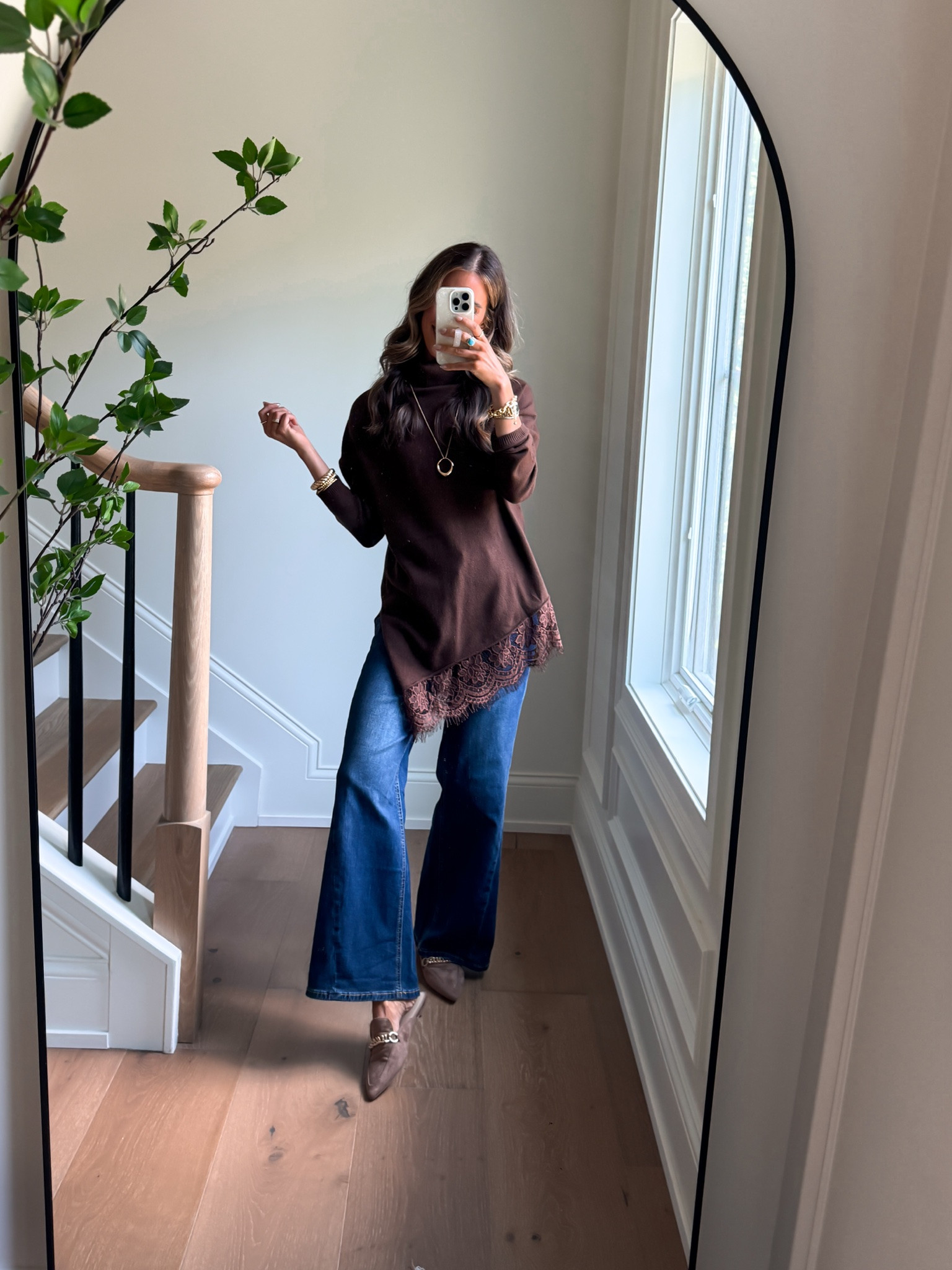 Scroll to shop. Long sweater outfit. Follow for more. 

Thanksgiving outfit | sweater outfit | holiday outfit

#LTKdayinmylife #LTKSaleAlert #LTKSeasonal