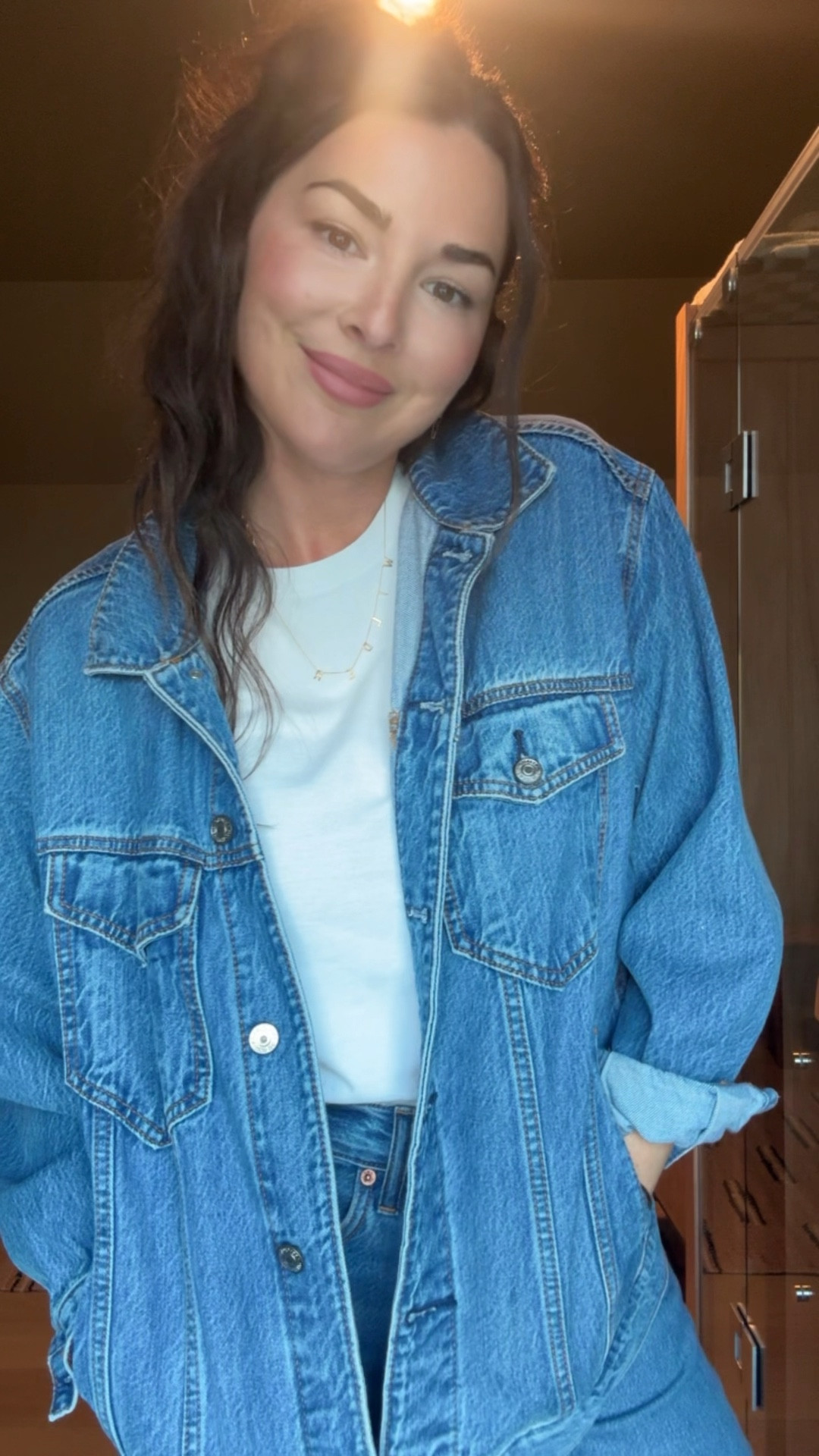 THIS IS MY GO TO OVERSIZE DENIM JACKET. ONCE AGAIN, ANOTHER CLOSET, STAPLE 😍