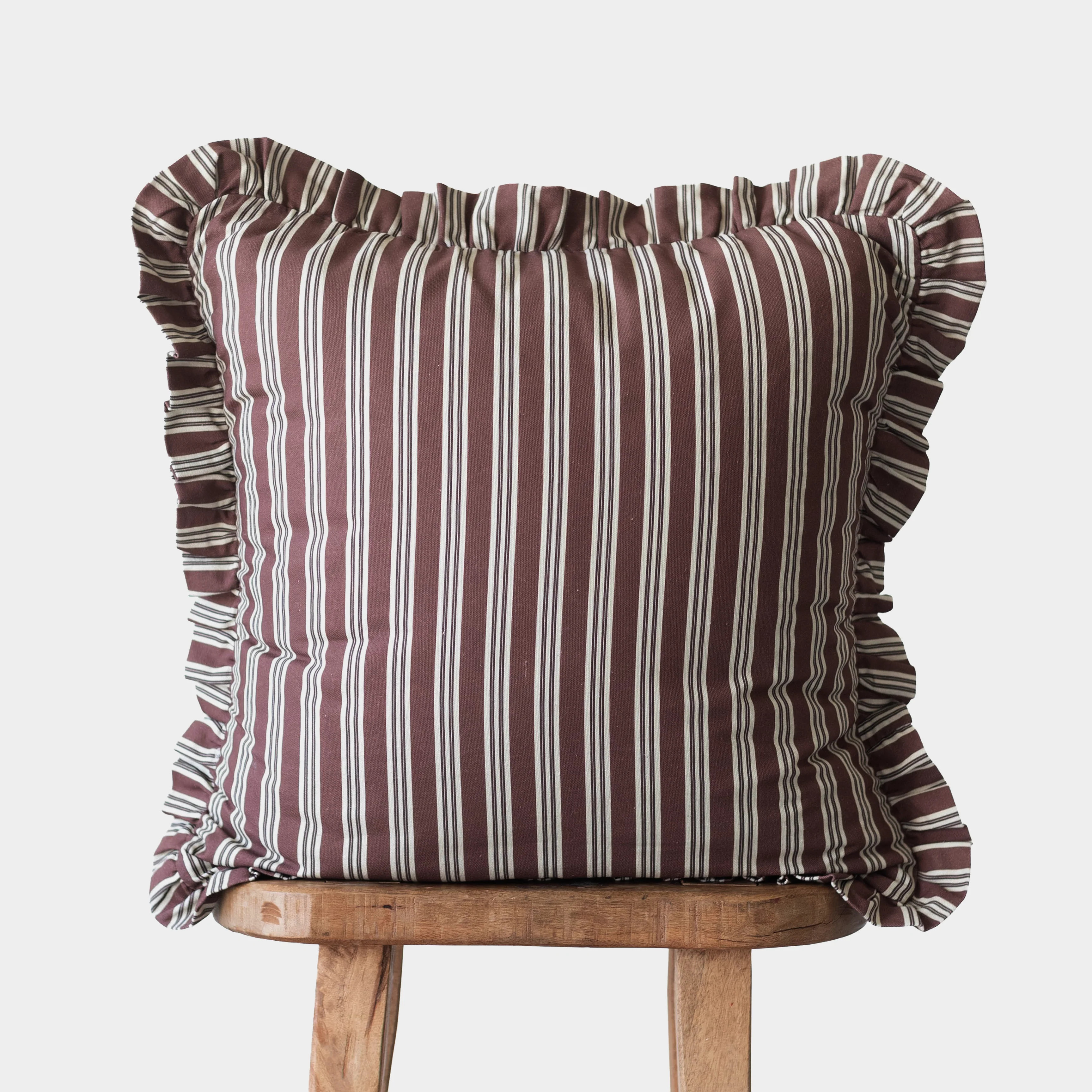 Hearth Ruffle - 18" | 22" | 26" | 12x20" | 12x40" | Woven Nook