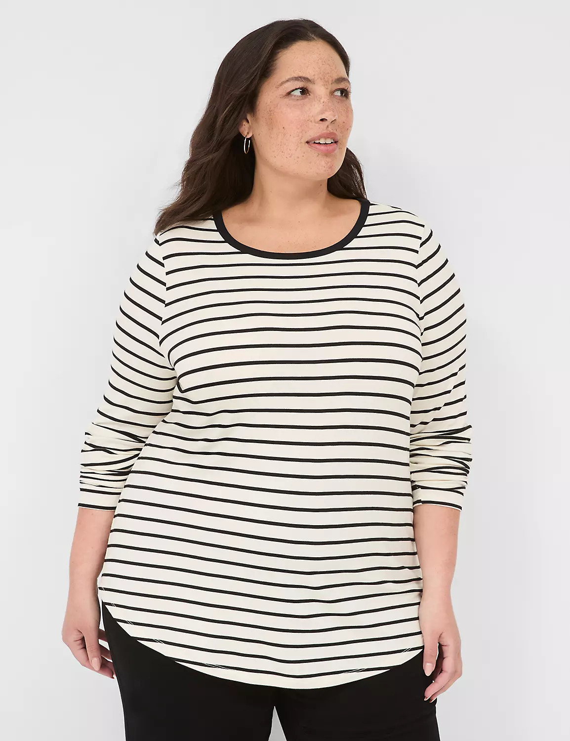 The Long-Sleeve Curved-Hem Tee | Lane Bryant (US)