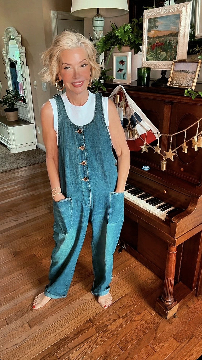 These may be the best $29 I’ve spent all summer. 🤍

These Amazon denim overalls are lightweight, roomy in all the right places, and have the cutest relaxed fit. I paired them with a simple white tank, rolled the cuffs, and called it a day. They’re the kind of outfit that looks like you tried… even if you were just trying to find the coffee. 😂

I’m wearing a small for reference (5’6”, 138 lbs), and they fit exactly how I wanted. Comfortable, flattering, and yes… they have big pockets. 🙌

Everything is linked for you in my LTK! 🩵

#LTKSaleAlert #LTKPlusSize #LTKSeasonal