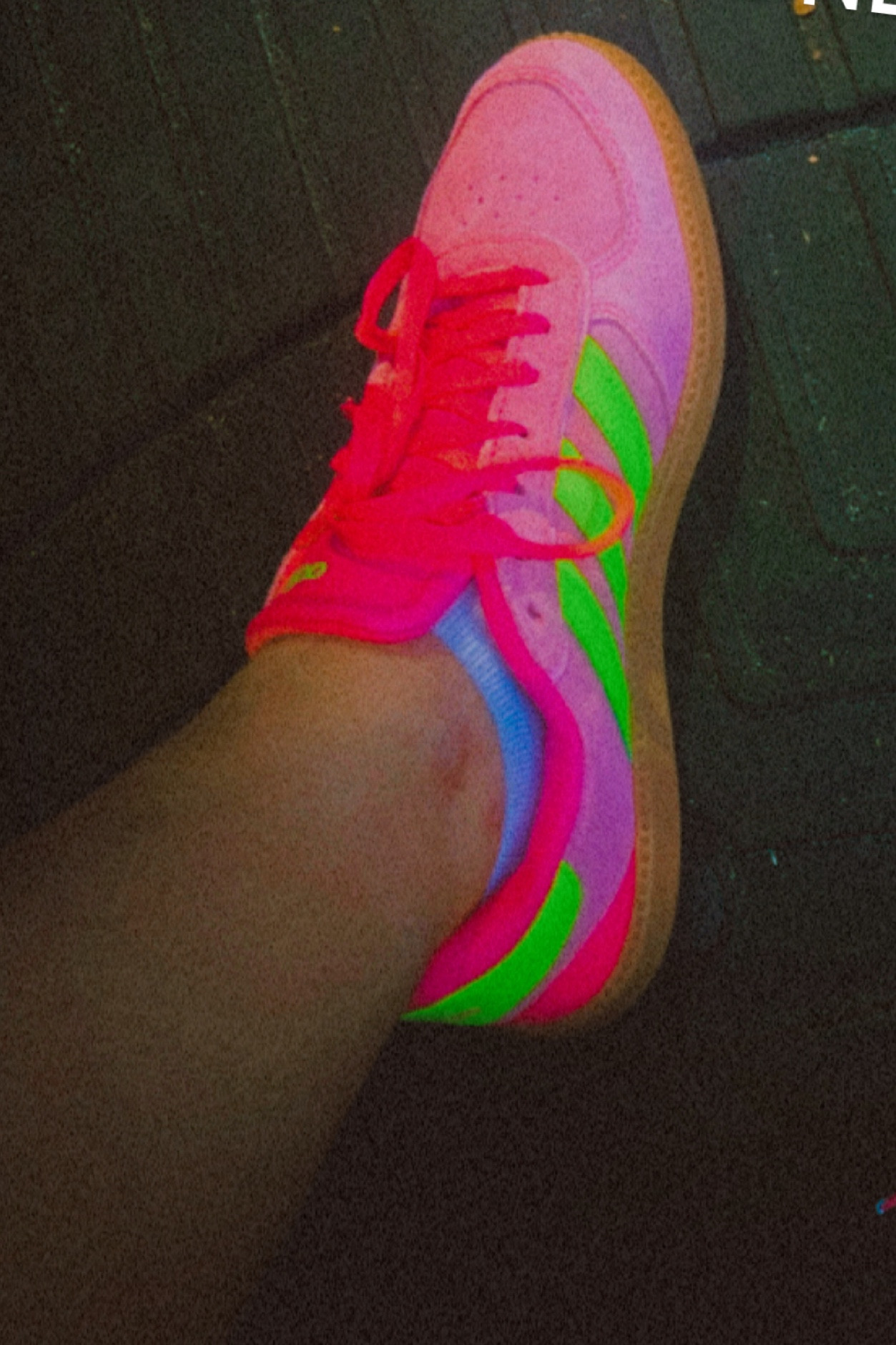 Neon ADIDAS Gym Shoes 

#LTKSaleAlert #LTKFindsUnder100 #LTKActive