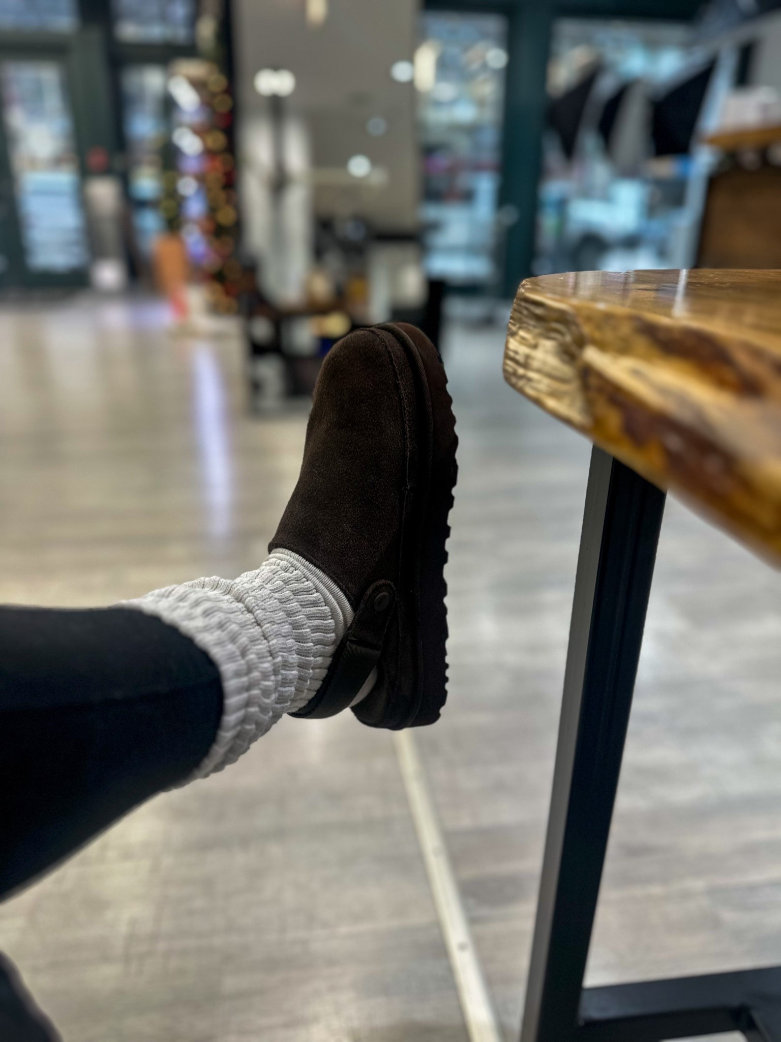 I legitimately have worn these Uggs every day since Christmas. Not one other pair of shoes have touched these feet 😂 My obsession is real 😍

#LTKgrwm #LTKootd