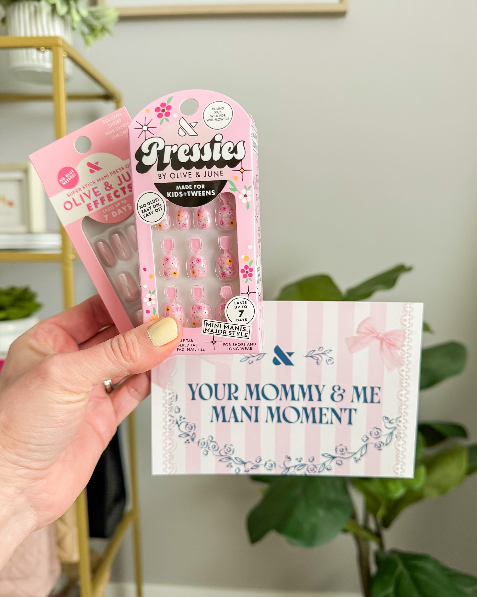 Mommy and me press on mani’s from Olive and June!! 💅 #oliveandjune

#LTKKids #LTKSeasonal #LTKBeauty