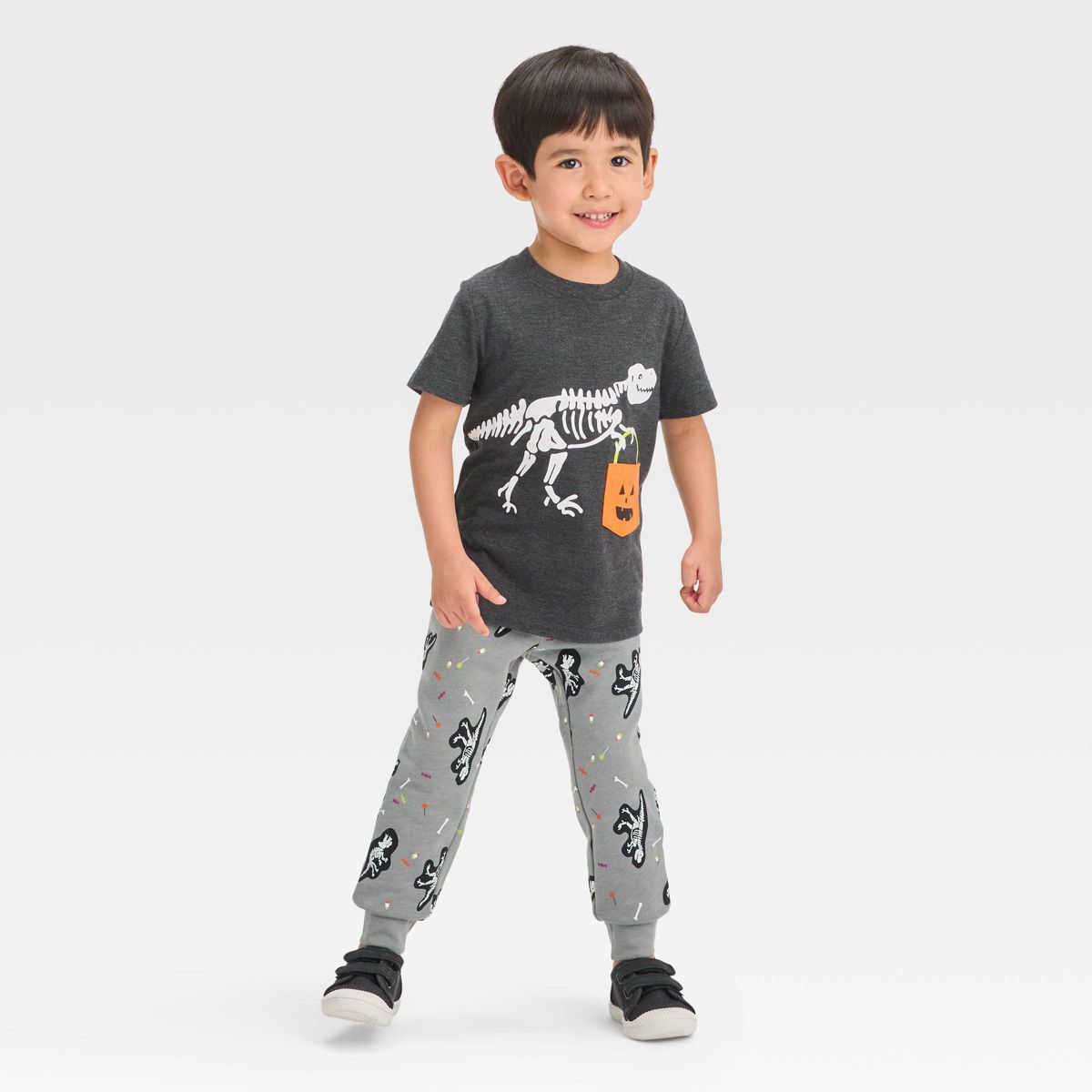Toddler Boys' Halloween Short Sleeve T-Shirt and Pull-On Fleece Jogger Pants - Cat & Jack™ Blac... | Target