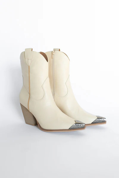 Vannah Western Bootie | Vestique