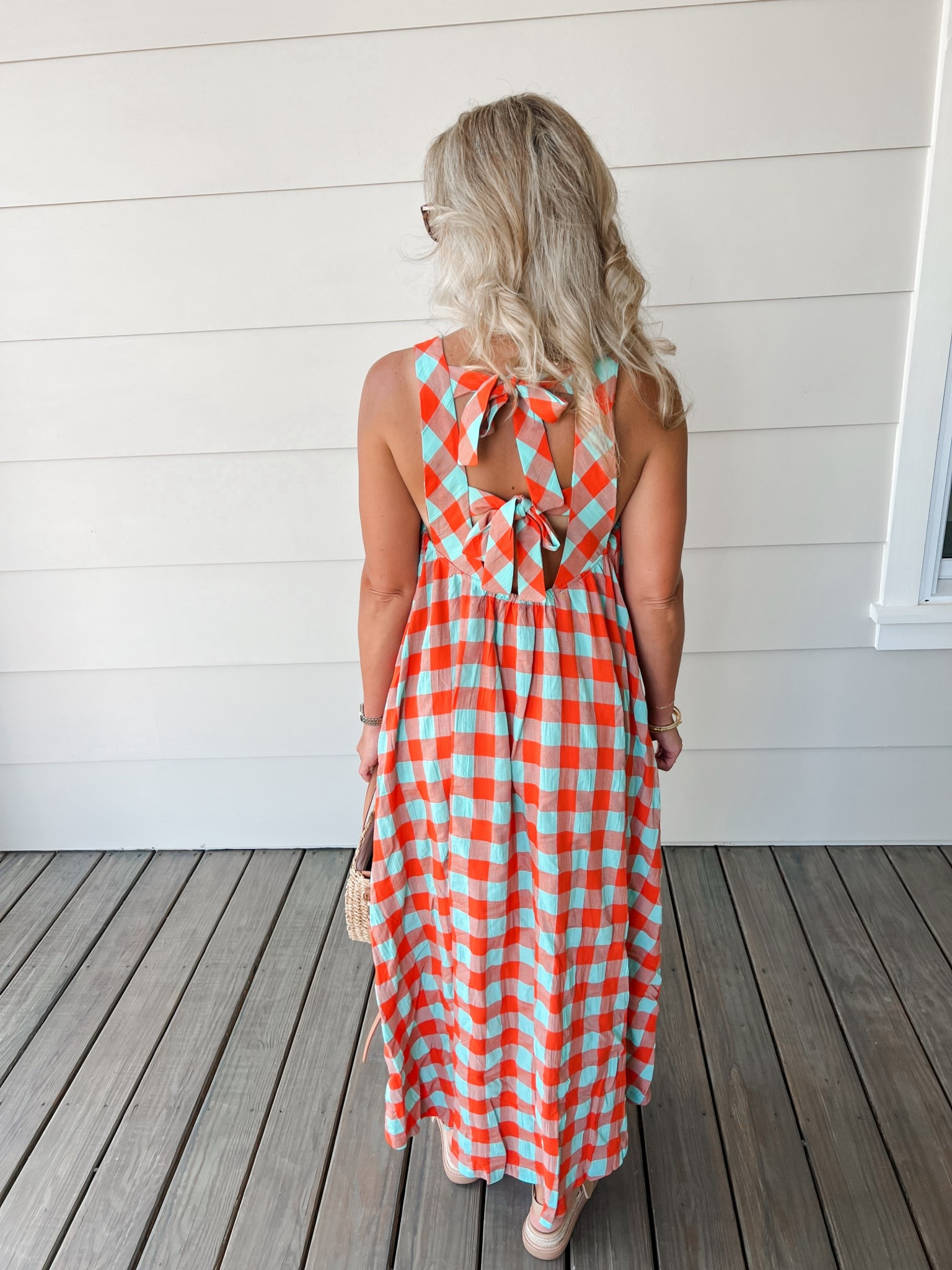 Summer outfits beach outfits beach outfit inspo summer dresses ric rac tank compression tank bow back dress brown mini dress maxi dress layered necklace 

#LTKSummerEdit #LTKTravel #LTKSwim