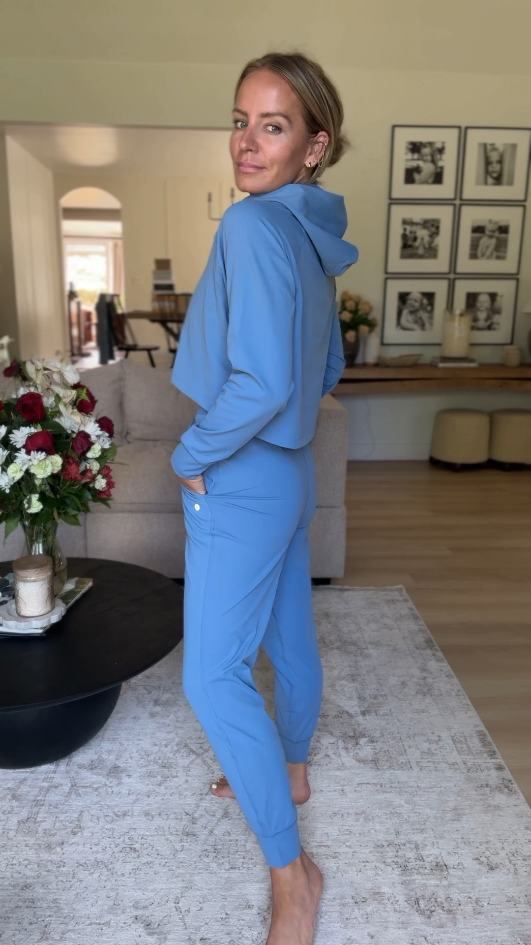 #walmartpartner I hit the jackpot finding this new activewear line on @walmart 

#walmartfashion @walmartfashion

I’m wearing a small in all of the pieces! 

#LTKStyleTip #LTKActive