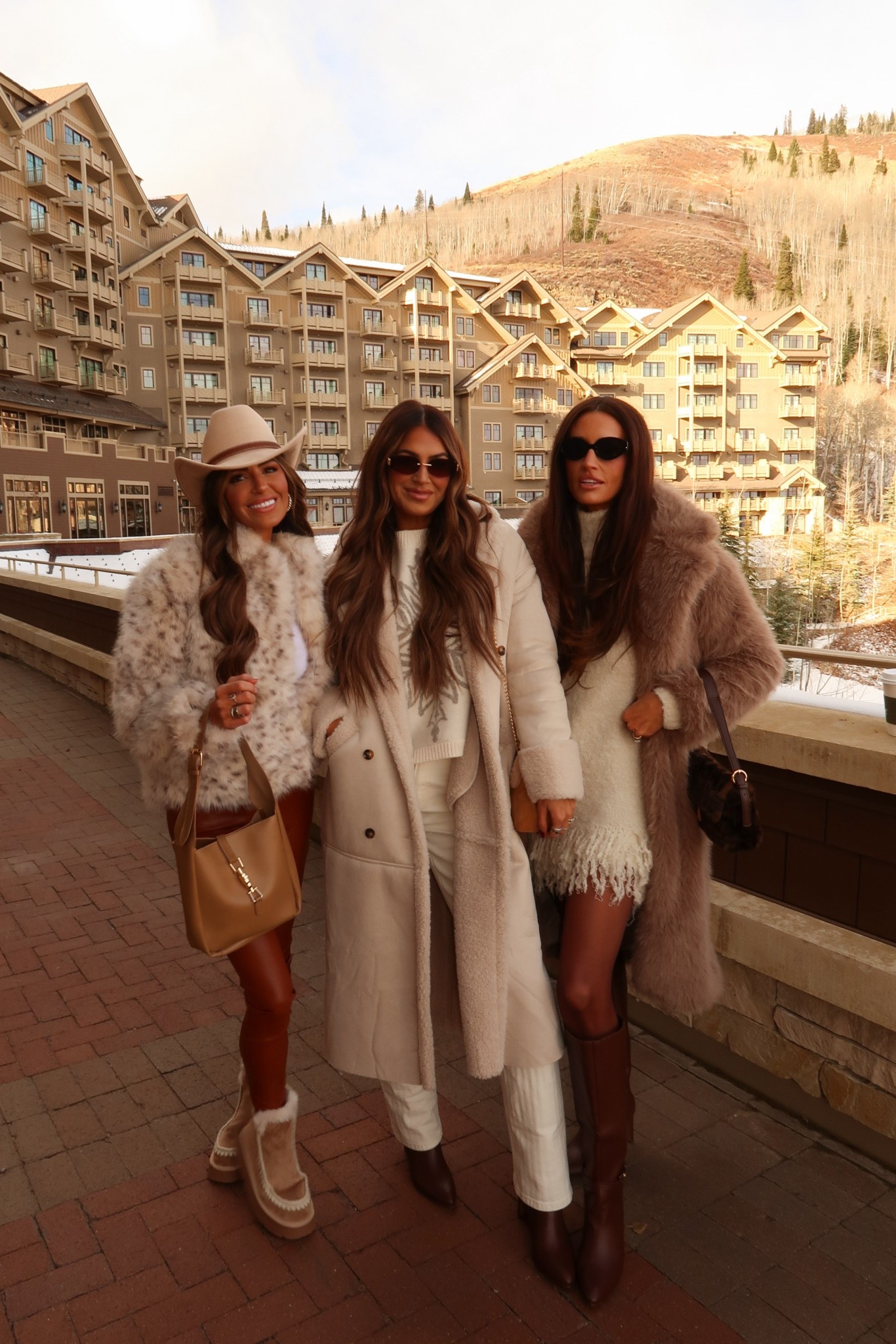 Winter ski  holiday vacation looks 40% off with code Sarah40