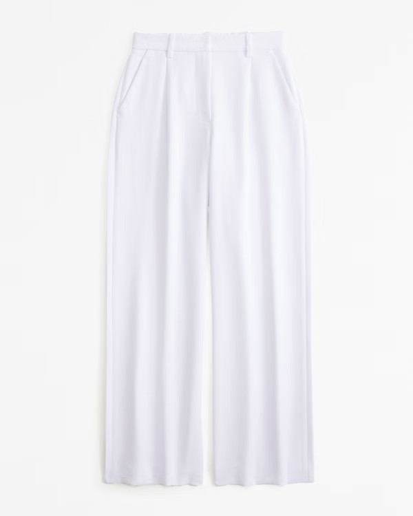 Women's Curve Love A&F Harper Tailored Premium Crepe Pant | Women's Bottoms | Abercrombie.com | Abercrombie & Fitch (US)