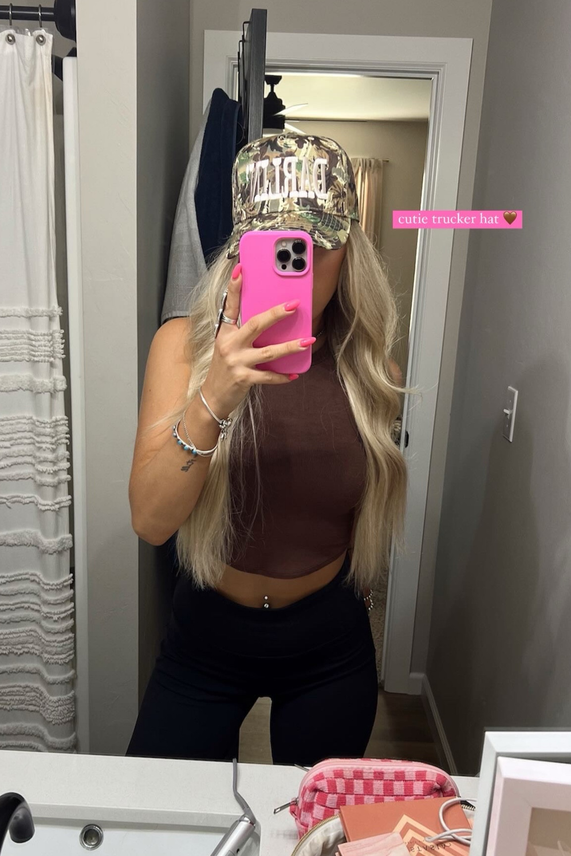 comfy fit & cute trucker hat 🩷

#LTKShoeCrush #LTKSeasonal #LTKStyleTip