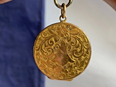 Antique 9K Yellow Gold Locket 4.31g Fine Jewelry Floral Etched Keepsake Pendant | eBay | eBay US