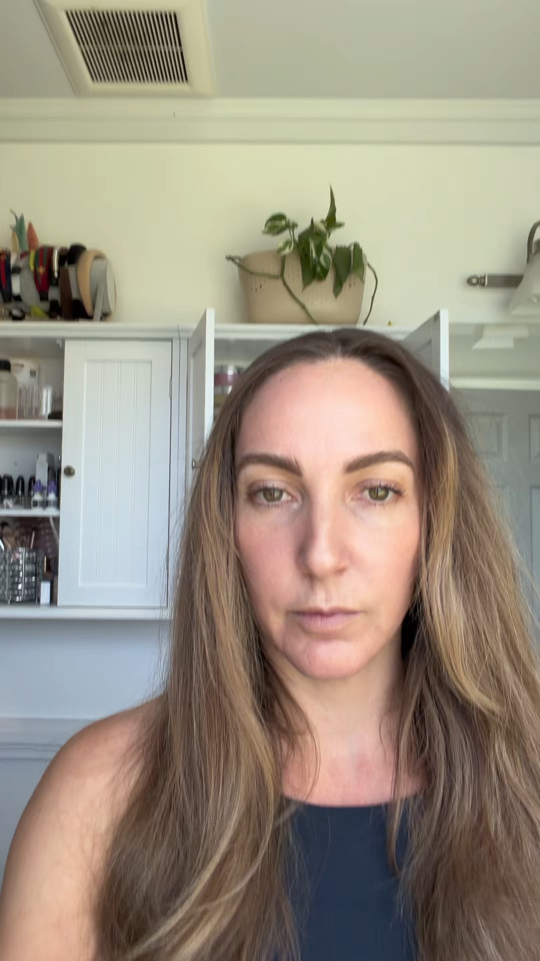 5 min mom hack for longer thicker fuller hair

#LTKgrwm #LTKmomlife #LTKBeauty