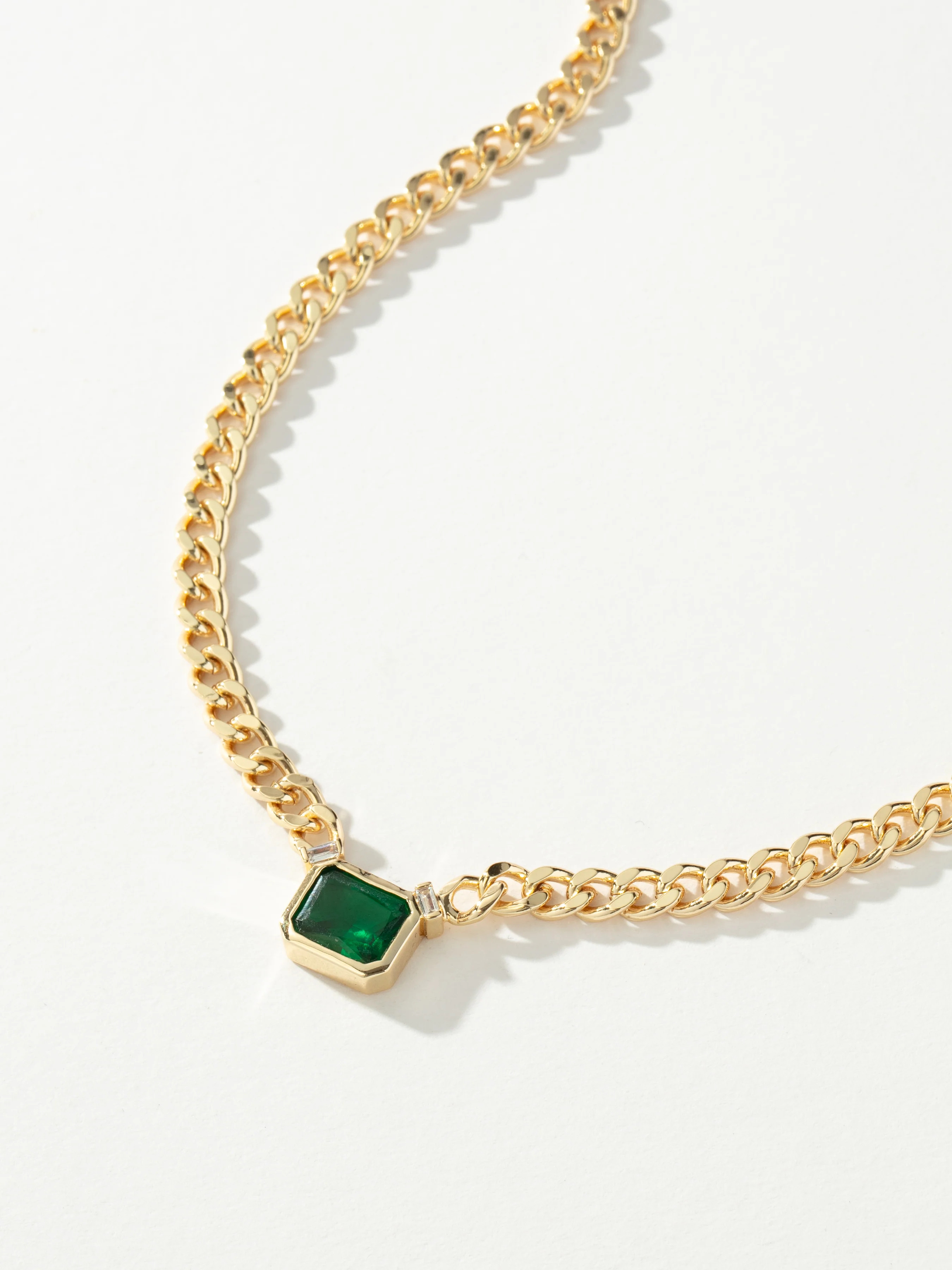 Spritz Green Gem And Chain Necklace in Gold | Uncommon James | Uncommon James