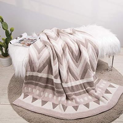 Glitzhome Knit Throw Blanket Lightweight,Polyester Geometric Pattern Feather Yarn Soft Sofa Couch... | Amazon (US)