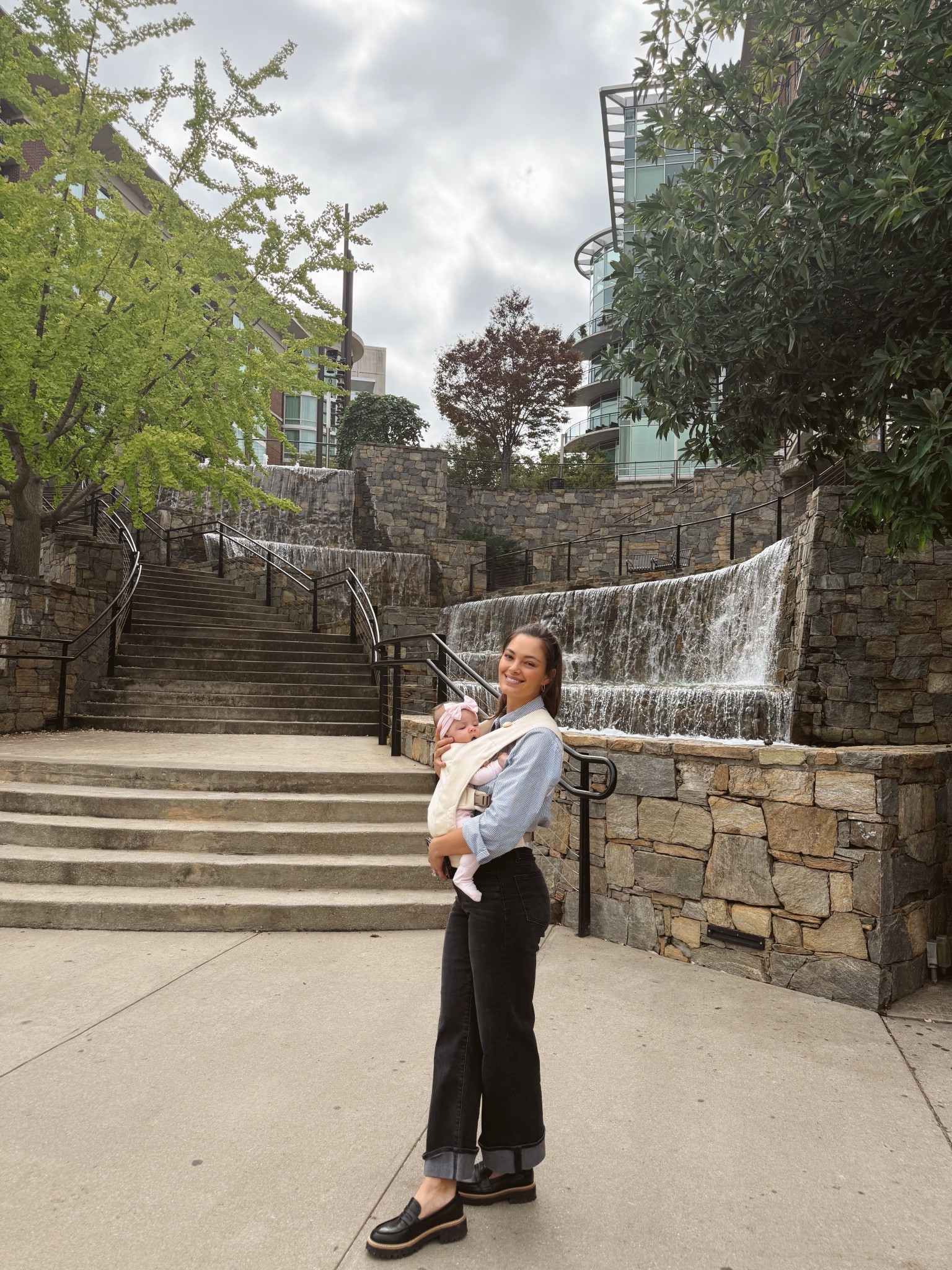 Mom outfit, fall outfit, travel outfit!

#LTKTravel #LTKBaby #LTKSeasonal