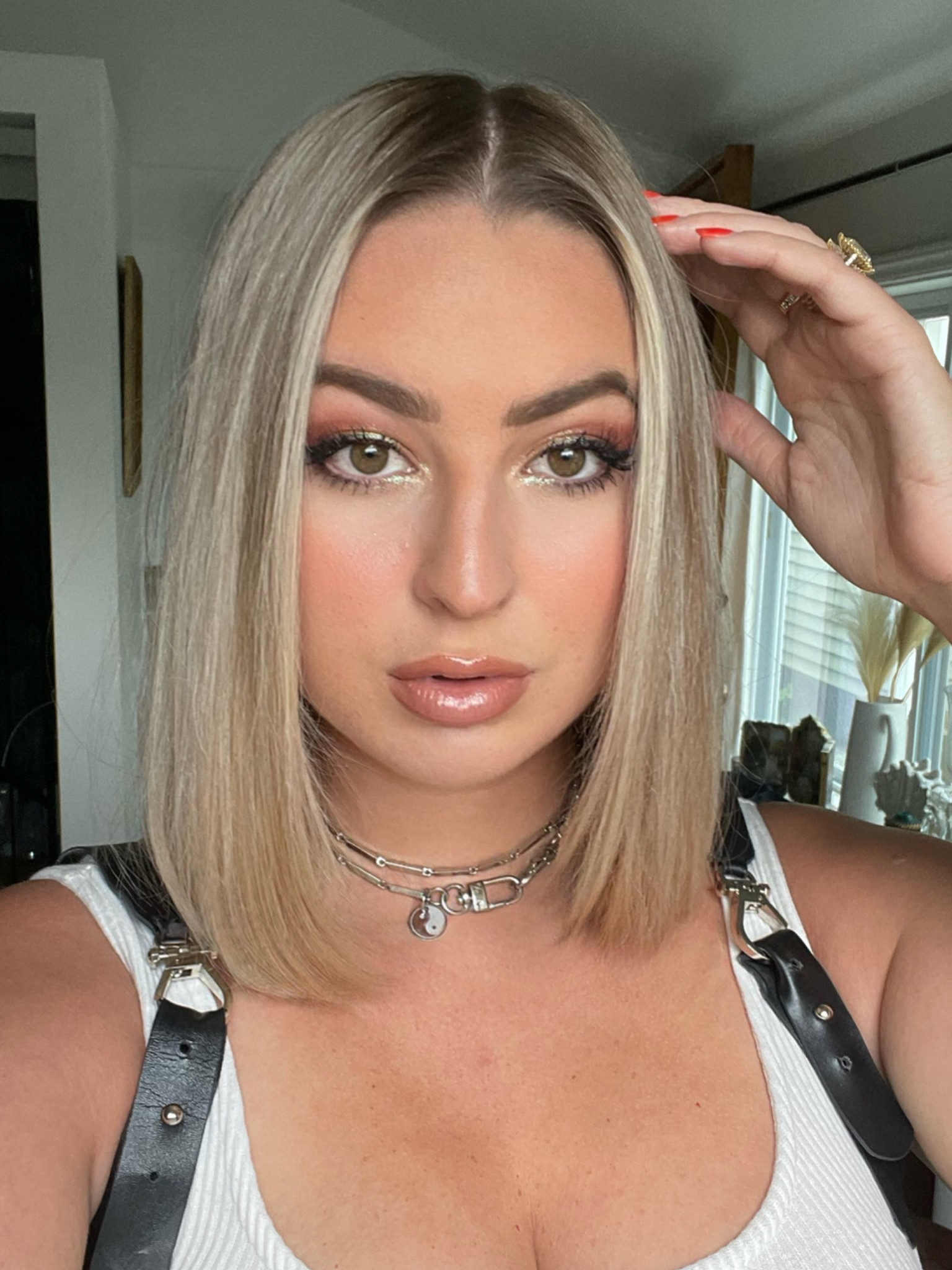 New Anastasia Cosmos Palette & lip shades. 

Lip liner: shade Mocha
Lipstick: shade Sun Baked (matte) 
Lipgloss: Pink Ginger 

#LTKbeauty #LTKunder50 #LTKFind