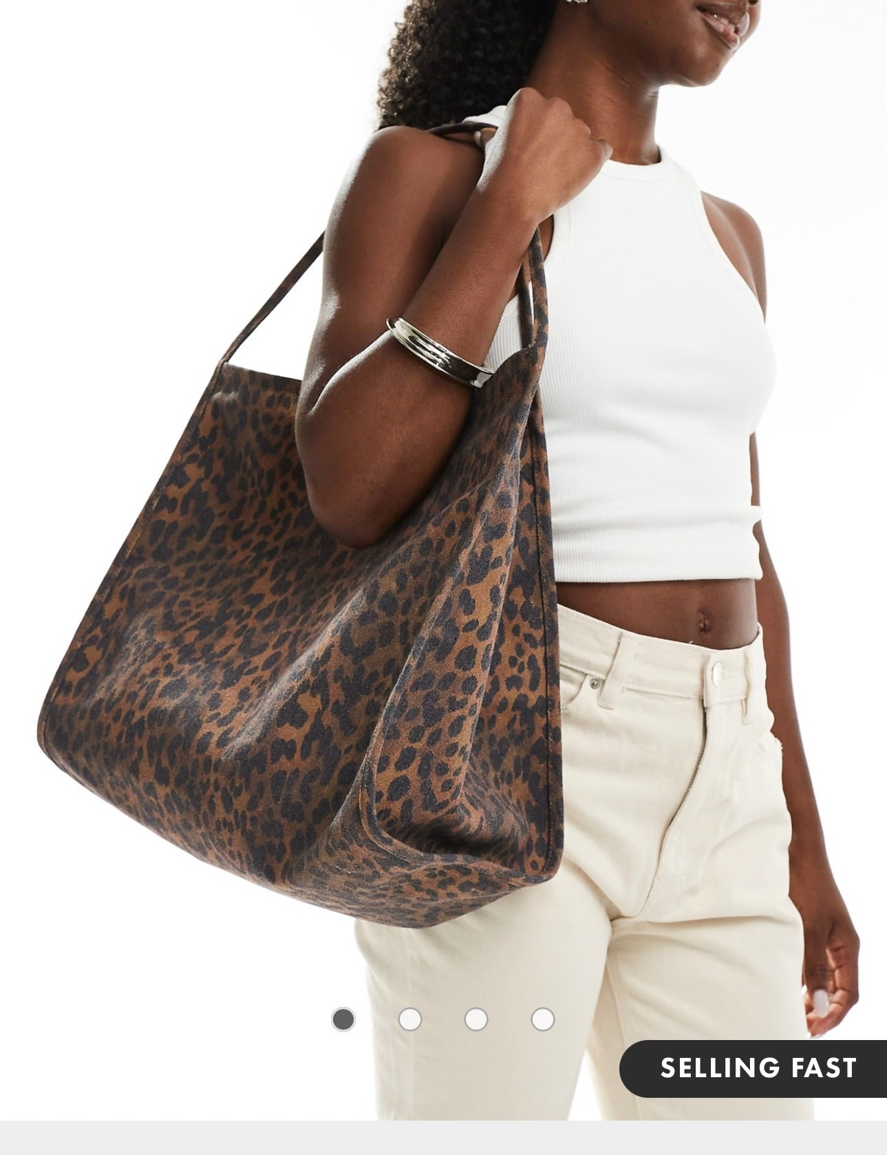 I love this bag and it’s only 27.00