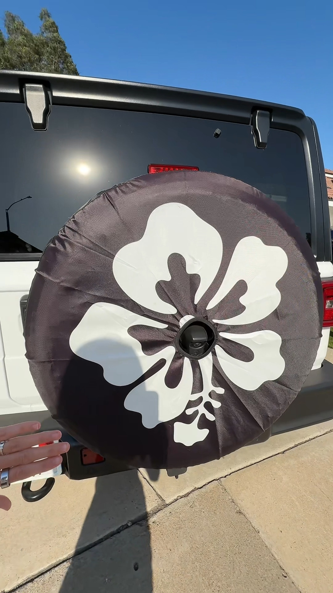 MY NEWEST JEEP ACCESSORIES! 🤍🌟✨

#LTKFindsUnder50 #LTKU #LTKHome