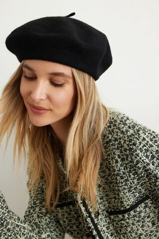 Classic Beret Hat | Dynamite Clothing