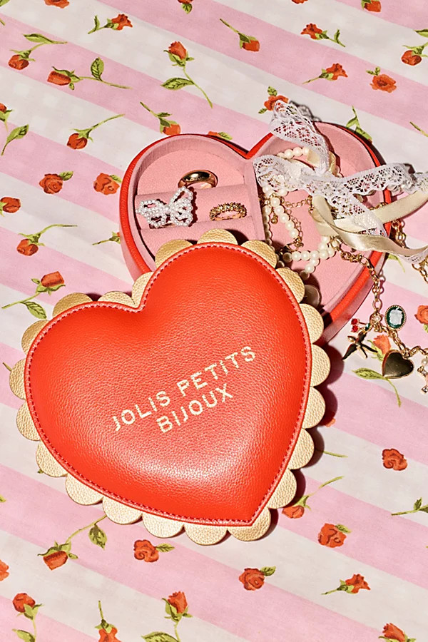 ban. do Heart Jewelry Box in Red at Urban Outfitters | Urban Outfitters (US and RoW)