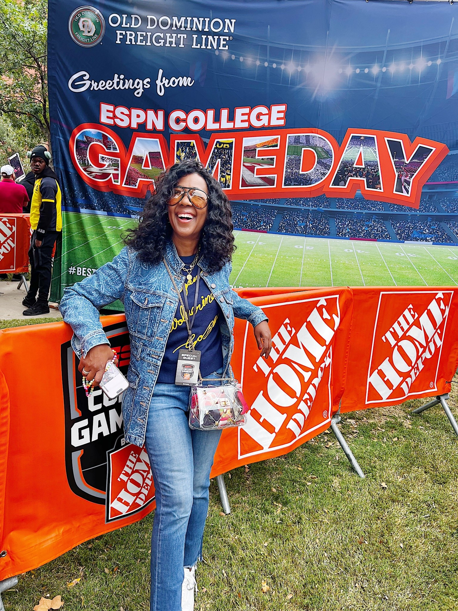 Cute game day gear helps to make college football even more fun.

#collegegear
#gamedayoutfit

#LTKStyleTip #LTKSeasonal #LTKU
