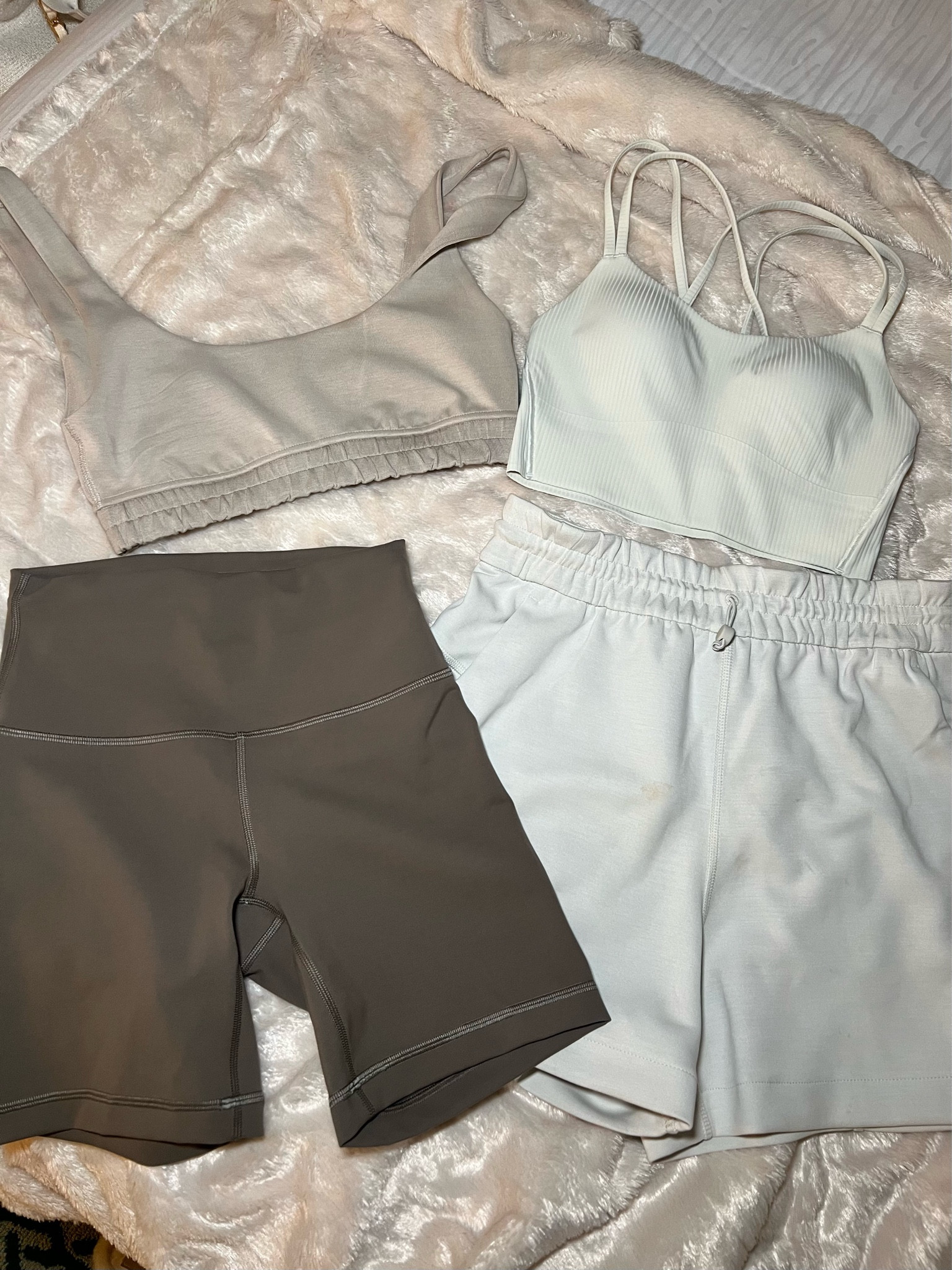 Lululemon haul 🫶🏼

#LTKStyleTip #LTKTravel #LTKFindsUnder100