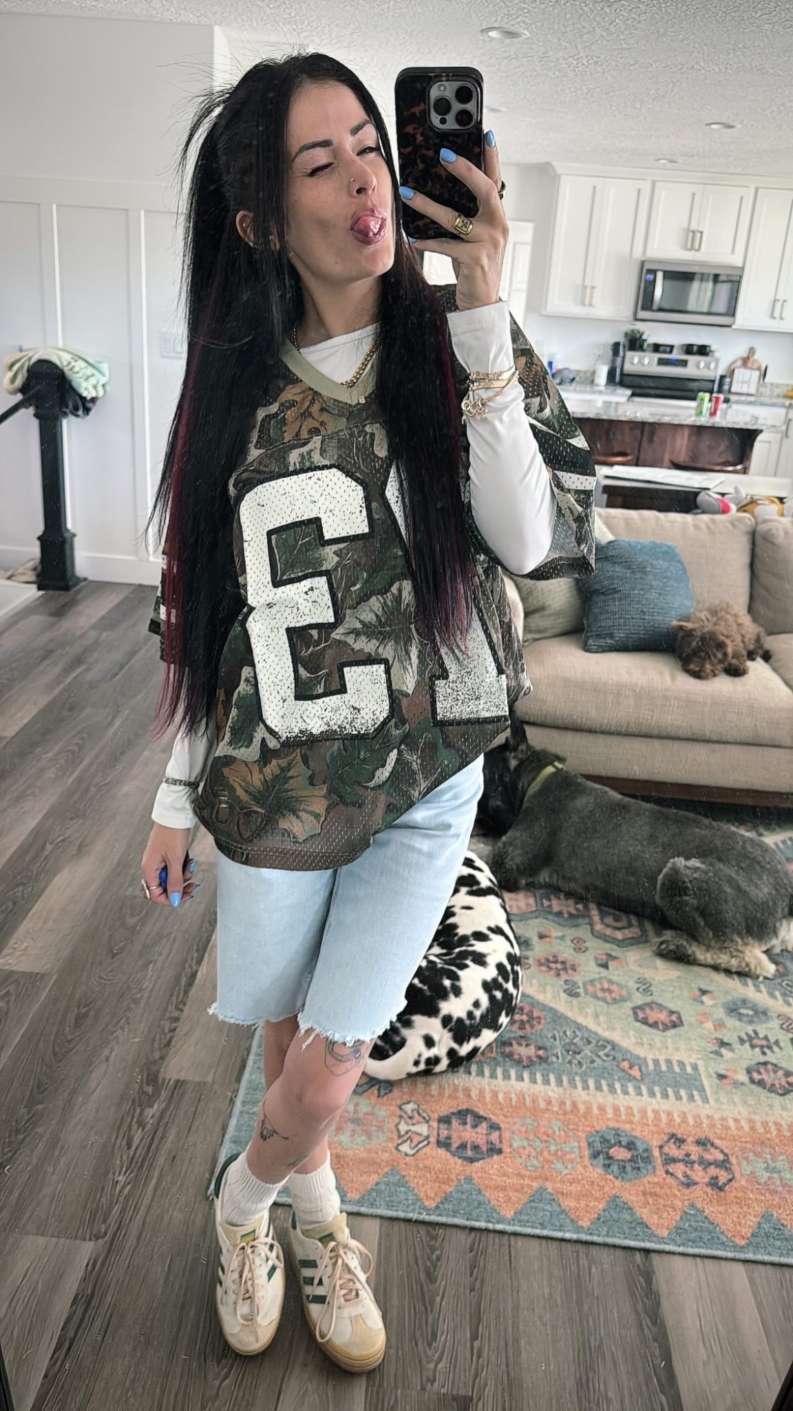 Tomboy style everyday #ootd #baggyshorts #jorts