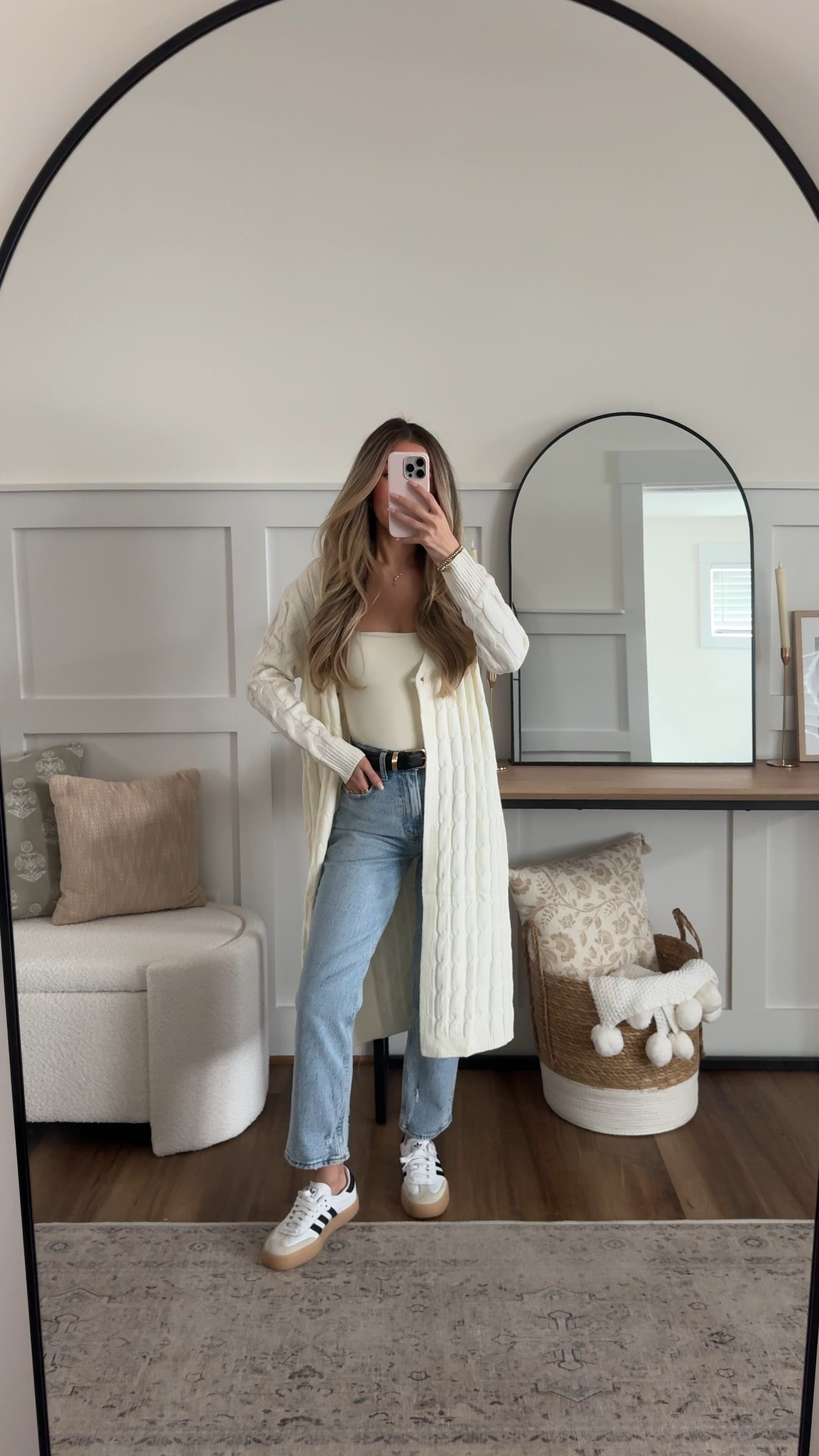 Casual spring weekend outfit
Cardigan: small // bodysuit: xs // jeans: 24 extra short in curve love // adidas sneakers: sizes down 1/2 size 


Casual outfit
Weekend outfit
Mom outfit
Mom style
What to wear
Amazon fashion
Amazon style
Amazon cardigan
Elevated basics 
Elevated casual 
Abercrombie jeans 
Petite jeans 
Petite style
Petite outfits 

#LTKFindsUnder50 #LTKFindsUnder100 #LTKPetite